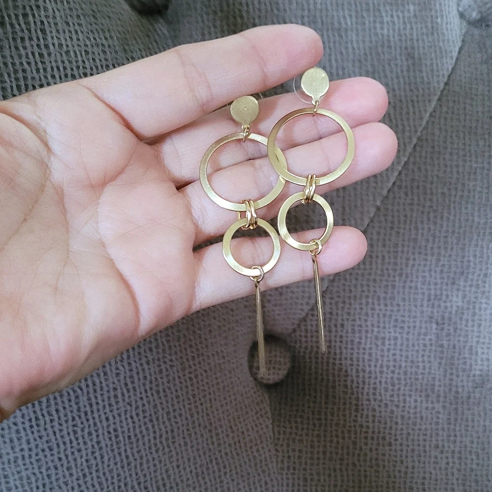 Geometric📐 Brushed🖌️ Gold💛 Dangle Earrings - Picture 6 of 9